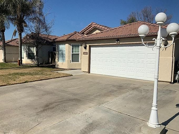 1st image of 2404 W Perez Ct