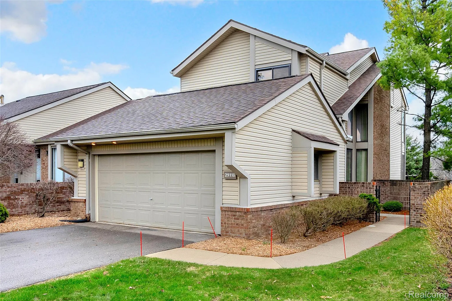 29118 E Chanticleer Dr photo 1