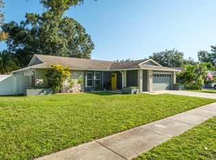 103 Forest Cir, Safety Harbor, FL 34695