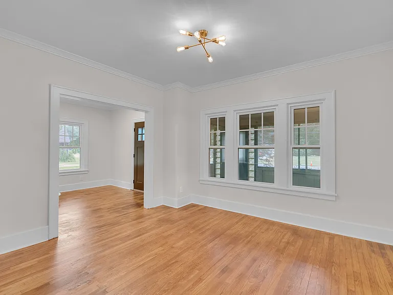 850 Campbell Blvd — Photo 5