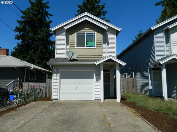 11735 SE Yamhill St, Portland, OR 97216