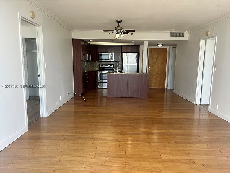 7601 E Treasure Dr #2104 — Photo 27