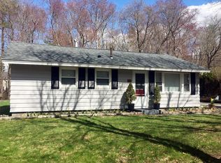 142 Beech St, Rockland, MA 02370