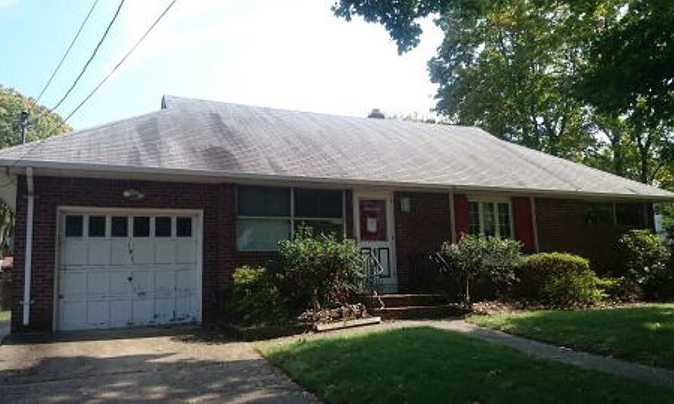 1st image of 191 Lenox Ave