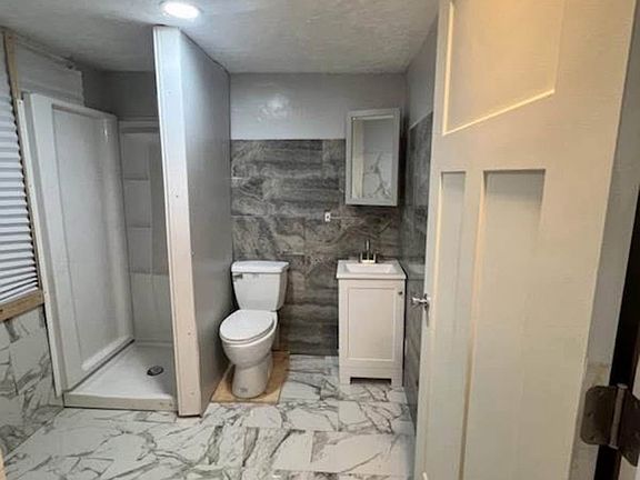 2nd image of 10605 Prince Ave
