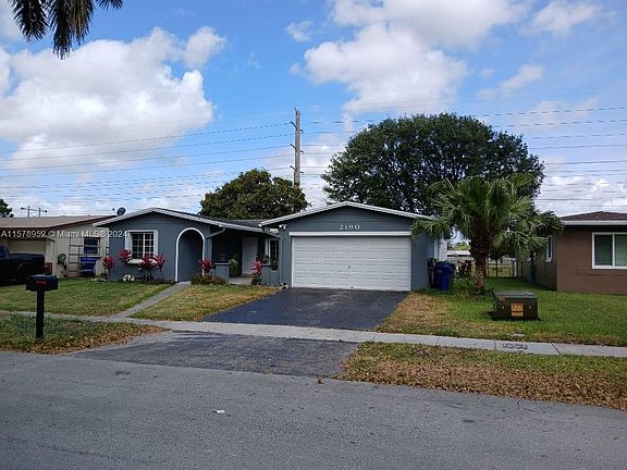 4th image of 2190 NW 91st Ter