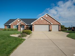 8111 W Thorngate Dr, Mapleton, IL 61547