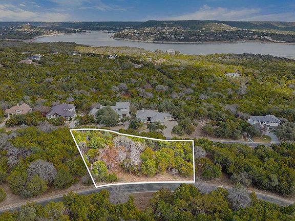 4th image of 17609 Regatta View Dr