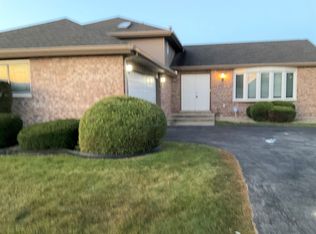 4425 Michael John Ln, Richton Park, IL