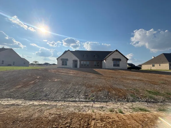 703 Water Side Dr, Van Alstyne, TX 75495