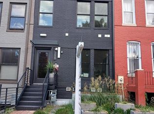 256 15th St SE #5, Washington, DC 20003