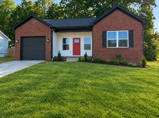 101 Oak Ave, Mlbg Millersburg, KY 40348