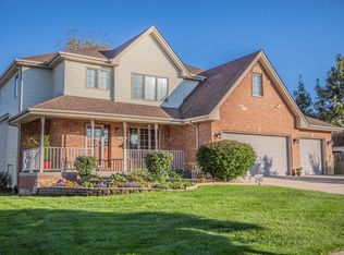 932 Meadowbrook Rd, Elwood, IL 60421