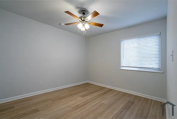 760 Davis Cir SW #6 — Photo 15
