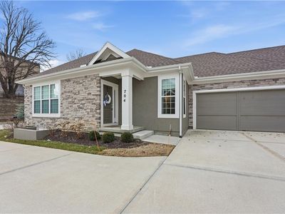 704 E 110th Ter, Kansas City, MO, 64131