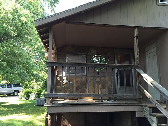 3rd image of 1837 W Mitchell St