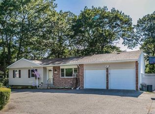 1210 Waverly Ave, Holtsville, NY 11742