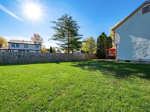 4th image of 12175 Woodburn Ln