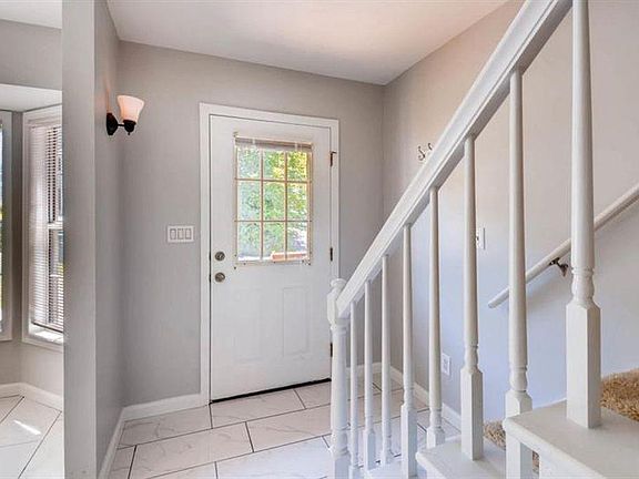 4th image of 5184 Laurel Bridge Ct SE