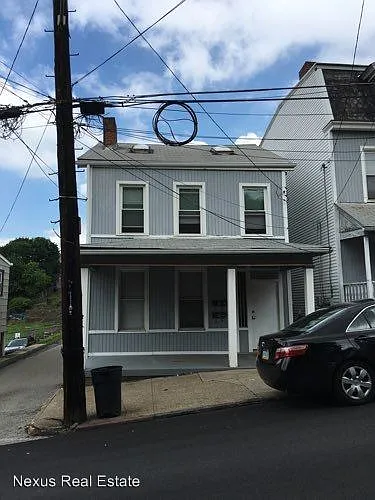 116 Kearsarge St photo 1