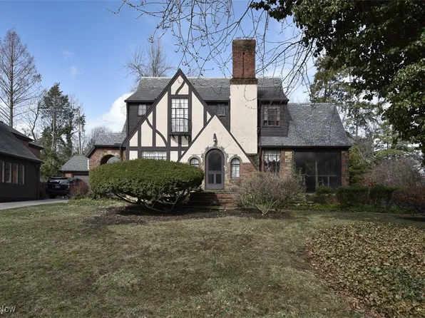 314 Northcliff Dr, Rocky River, OH 44116