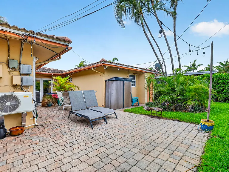 3207 Marine Dr #D — Photo 22