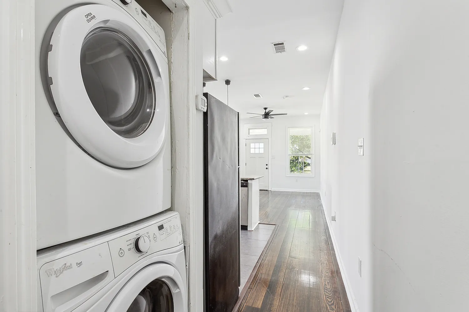 4233 S Tonti Street — Photo 3