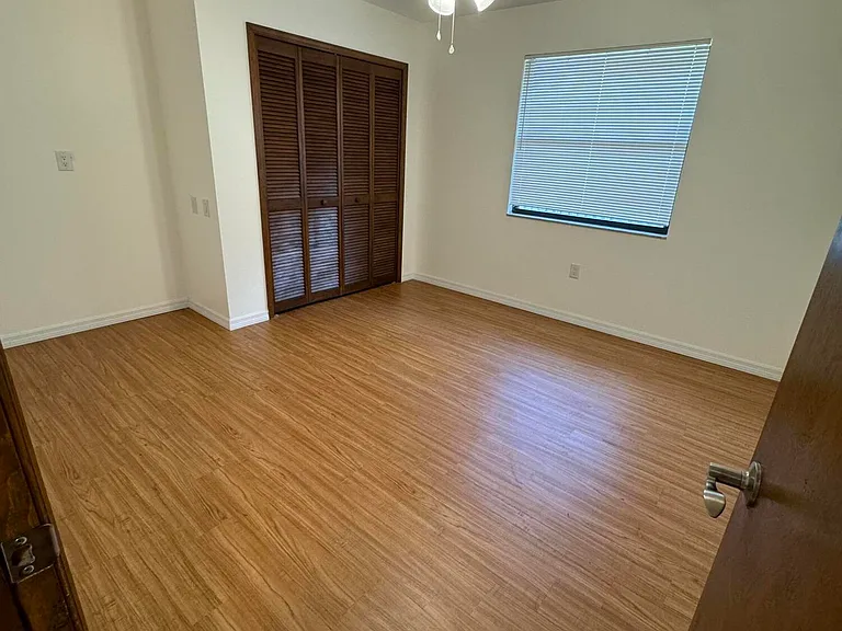 5585 Barna Ave — Photo 13