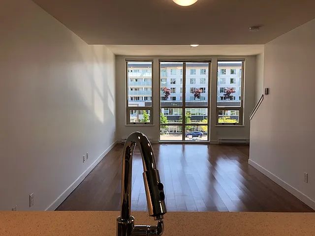 3233 Wesbrook Mall — Photo 40