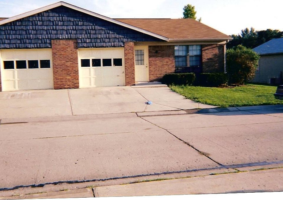 1st image of 3845 Sherman Towne Dr