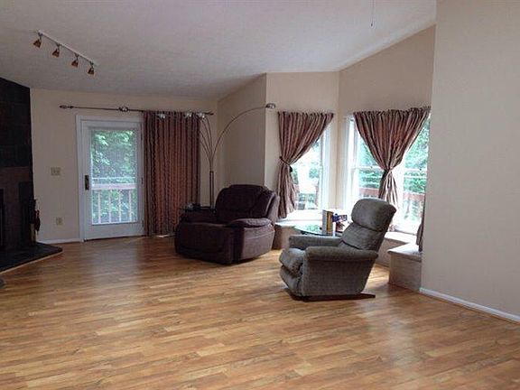 2nd image of 11710 Gable Glen Ln
