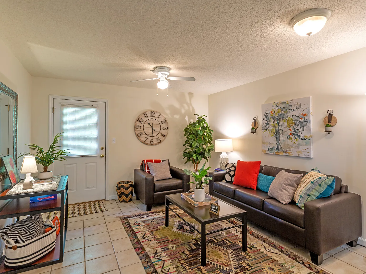 The Gates at Valdosta - Student Housing Priced Per Person — Photo 3