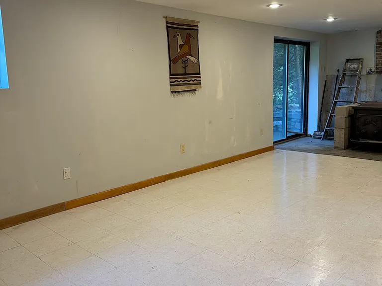 11 Gulf Rd — Photo 18