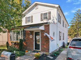 811 New York Ave, Croydon, PA 19021