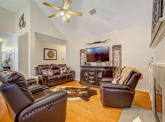 5th image of 9613 Baskerville Dr