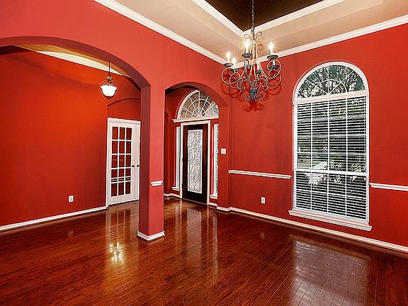 3rd image of 3302 Charlston Ct