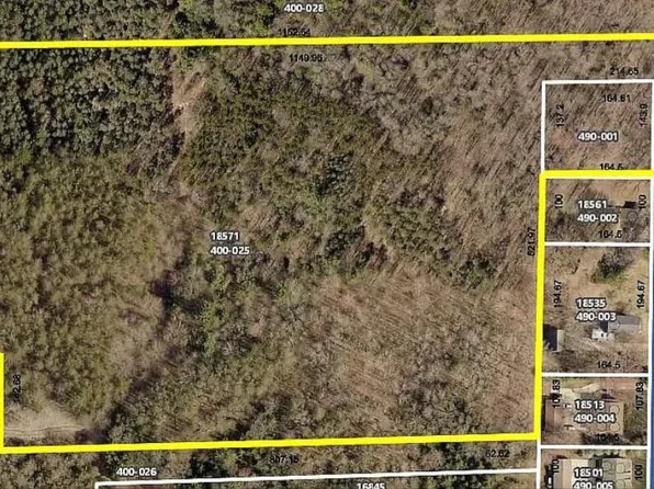 18571 168th Ave, Spring Lake, MI 49456