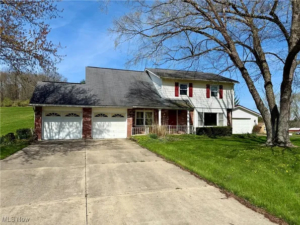 41 Wood Rd SE, Carrollton, OH 44615