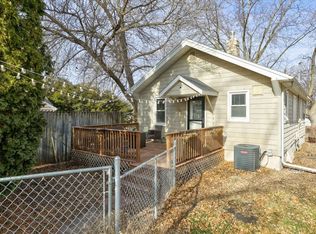 4402 Ovid Ave, Des Moines, IA 50310