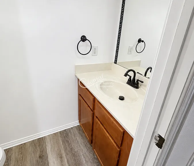 5703 Wexford Pl — Photo 16