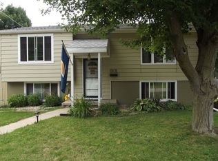 801 Avenue I, Sterling, IL 61081