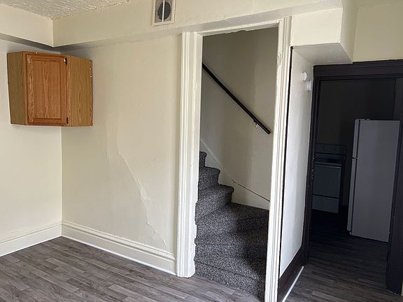 3rd image of 215-217 S High St