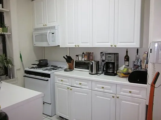 Rented by Metropolitan Equities | media 29