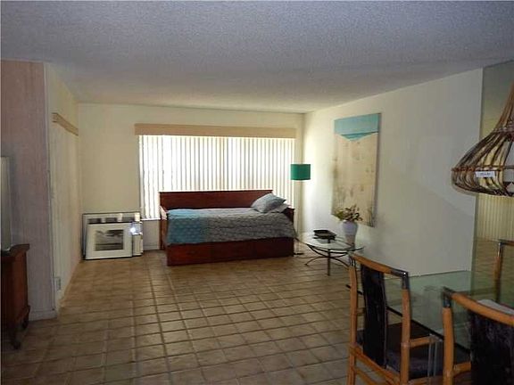 4th image of 2300 S Cypress Bend Dr APT 203