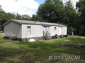 1st image of 226 NW Whitley Gln