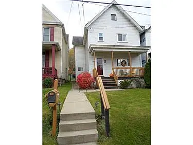 186 Morton St photo 1