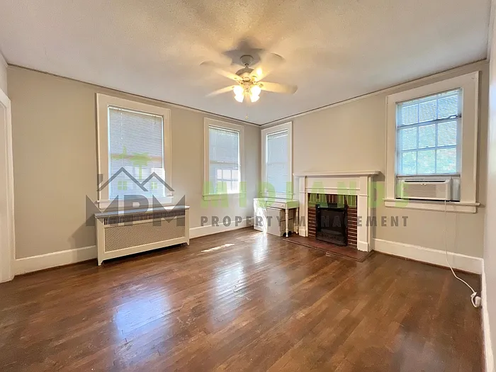 2501 Blossom St — Photo 46
