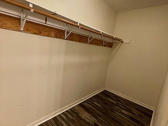 4th image of 130 Cool Meadows Dr