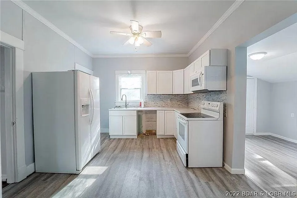 3 bed, 1500 sqft, $1,650 — Photo 2