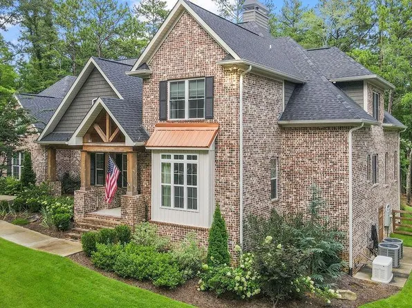 232 Oakwood Dr, Alabaster, AL 35007